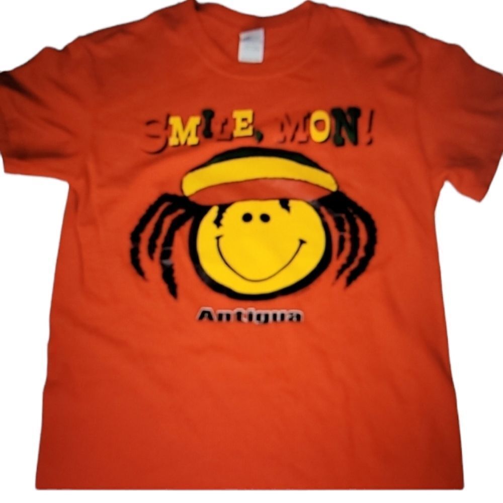 S ANTIGUA SMILE MON RASTA REGGAE RED YELLOW BLACK GRAPHIC TSHIRT small
